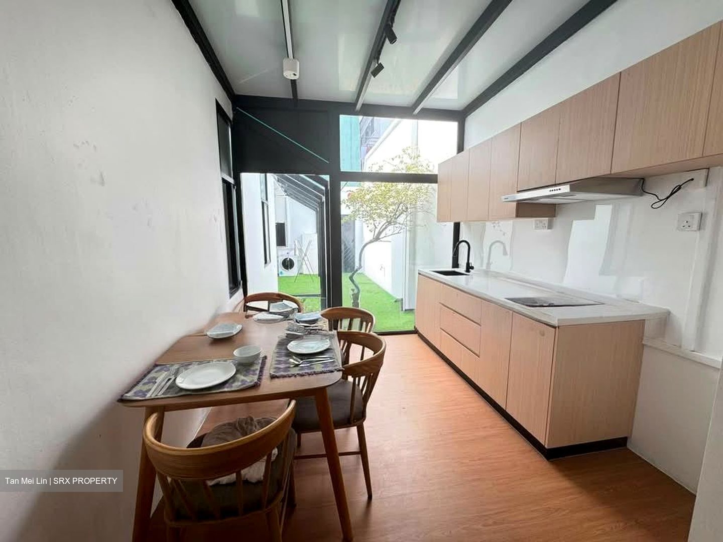 Hindoo Road (D8), Terrace #603505951